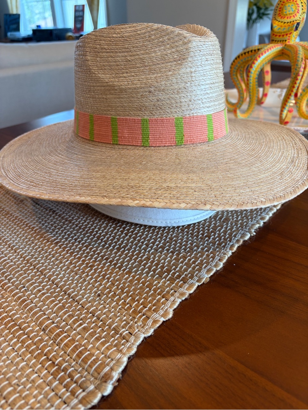 Sunshine Tienda Joselyn Palm Hat and 3 additional hats (Hat Bundle!) - Picture 3 of 16